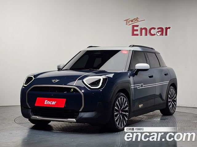 Mini Aceman 2025
