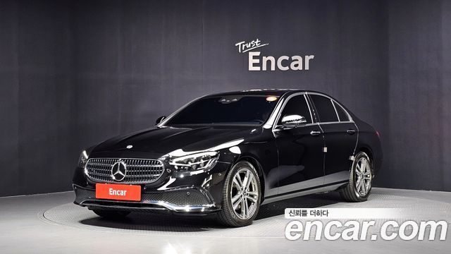 Mercedes-Benz E-Class 2023