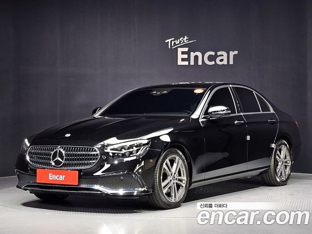 Mercedes-Benz E-Class 2023