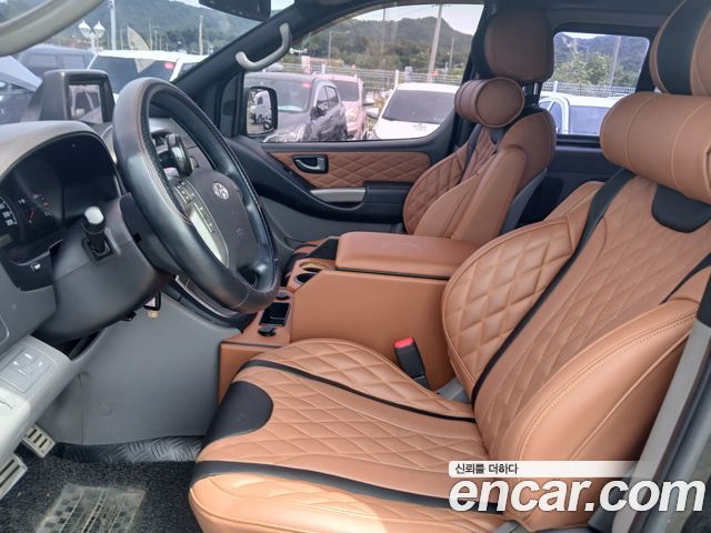 Hyundai Starex 2015