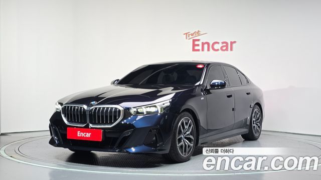 BMW 5-Series 2025