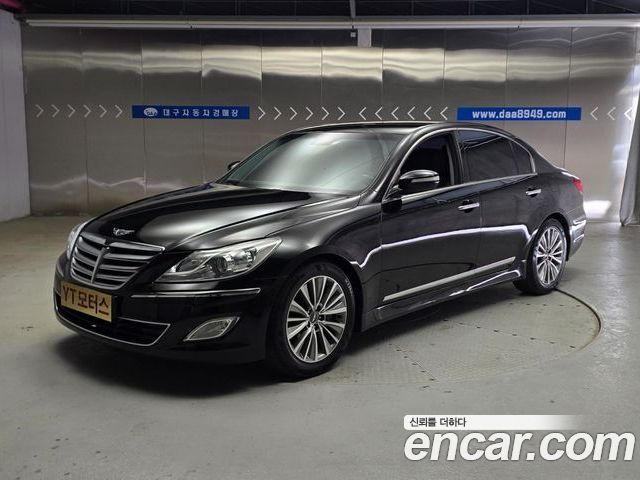 Hyundai Genesis 2013