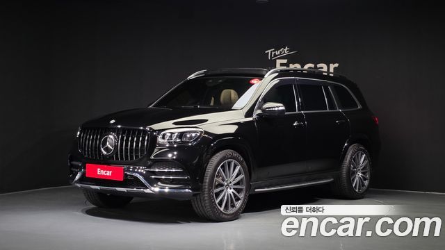 Mercedes-Benz GLS-Class 2023