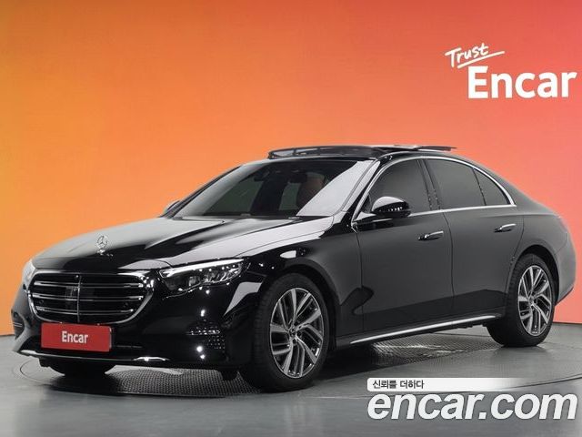 Mercedes-Benz E-Class 2025