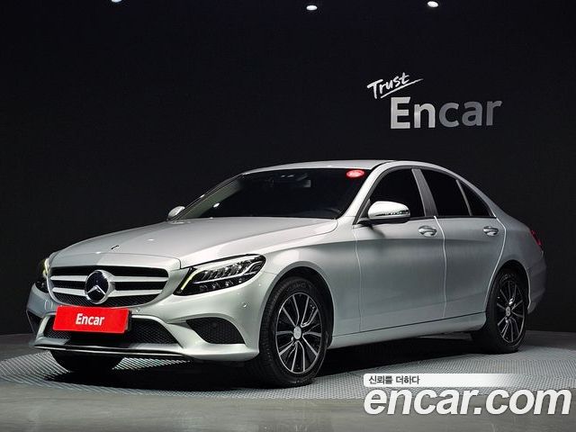 Mercedes-Benz C-Class 2019