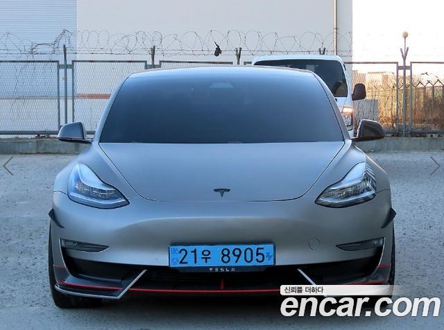 Tesla Model 3 2019