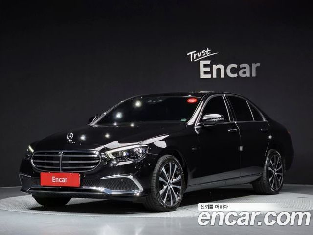 Mercedes-Benz E-Class 2021