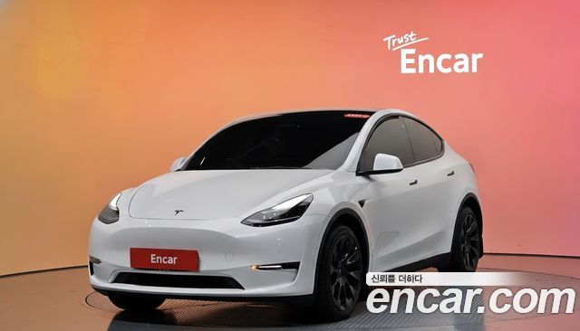Tesla Model Y 2022