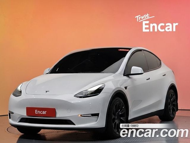 Tesla Model Y 2022