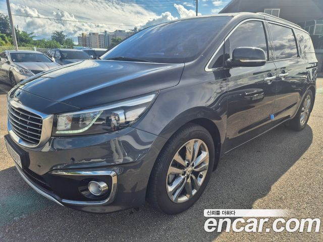 Kia Canival 2018