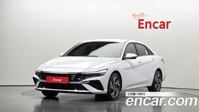 Hyundai AVANTE 2025