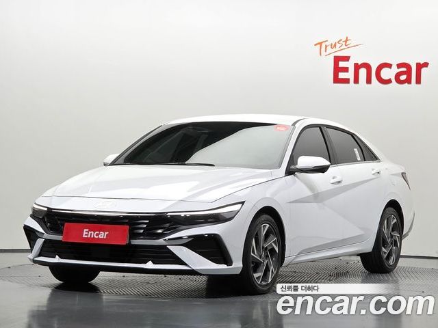 Hyundai AVANTE 2025