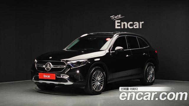Mercedes-Benz GLC-Class 2025