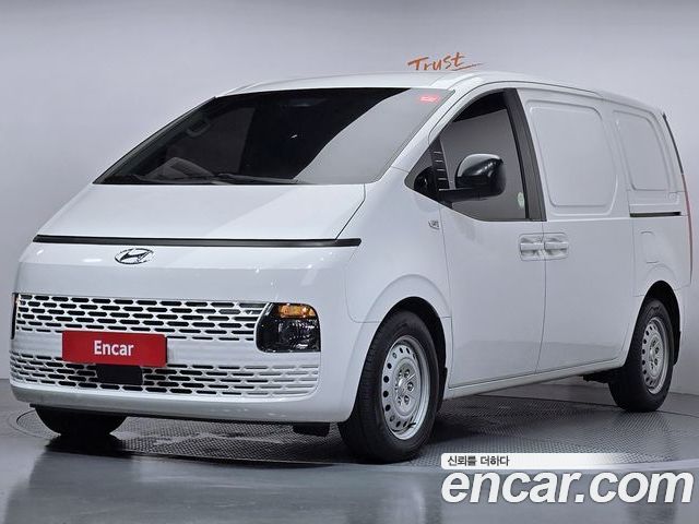 Hyundai Staria 2021