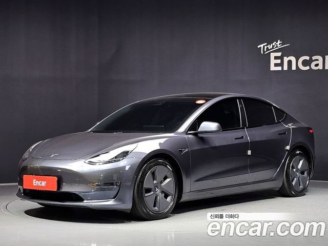 Tesla Model 3 2021