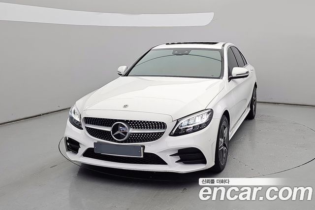 Mercedes-Benz C-Class 2021