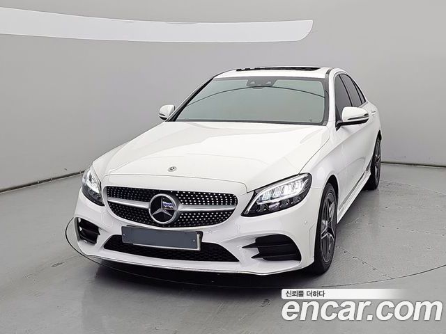 Mercedes-Benz C-Class 2021