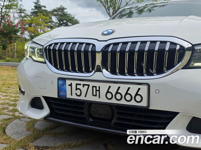 BMW 3-Series 2019