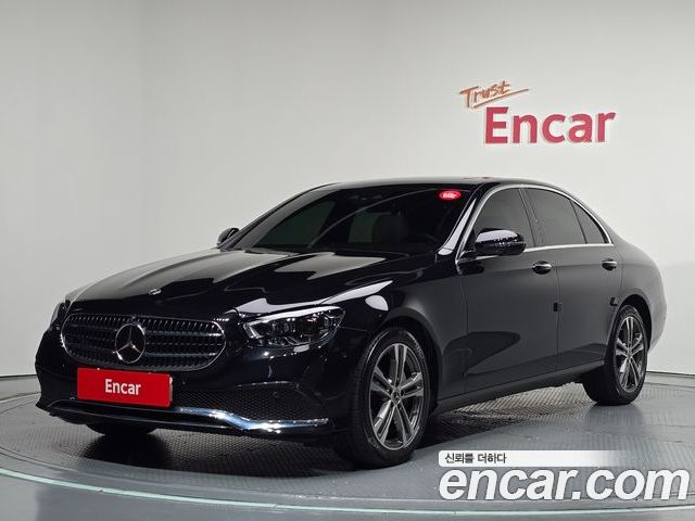 Mercedes-Benz E-Class 2021