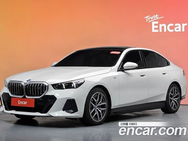 BMW i5 2024
