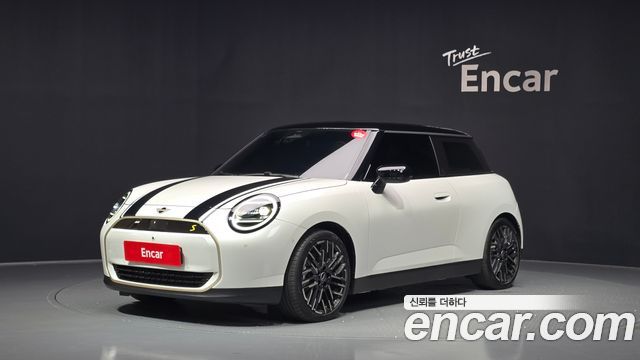 Mini Cooper 2024