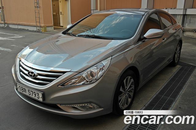 Hyundai Sonata 2013