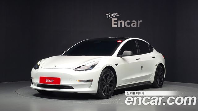 Tesla Model 3 2021