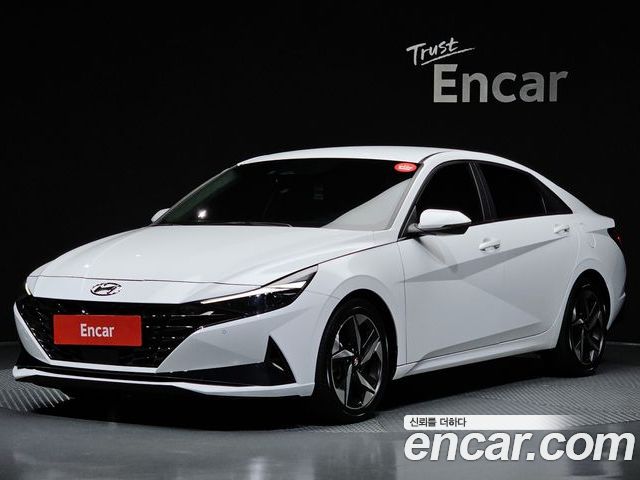 Hyundai AVANTE 2022