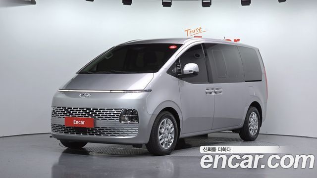 Hyundai Staria 2022