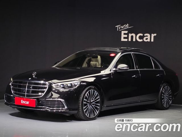 Mercedes-Benz S-Class 2021