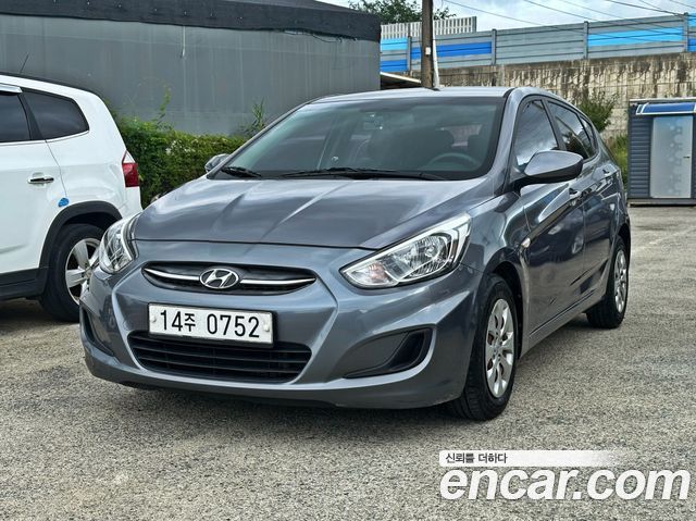 Hyundai Accent 2015