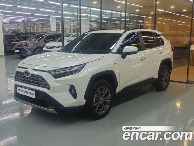 Toyota RAV4 2025