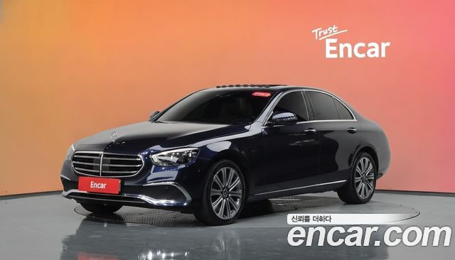 Mercedes-Benz E-Class 2023