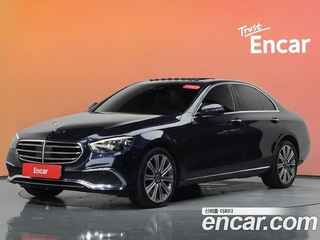 Mercedes-Benz E-Class 2023