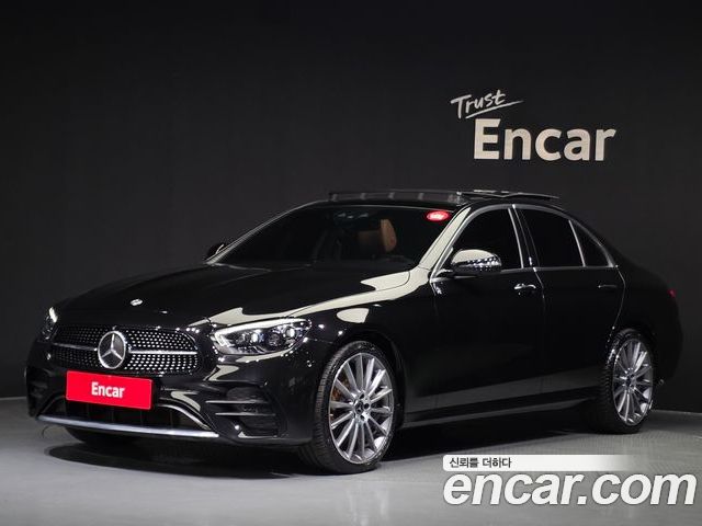 Mercedes-Benz E-Class 2021