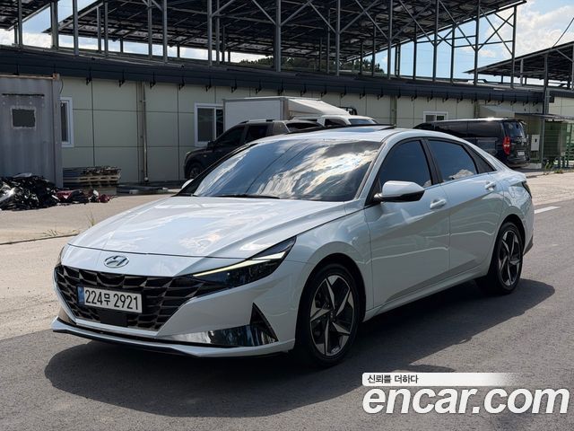 Hyundai AVANTE 2021