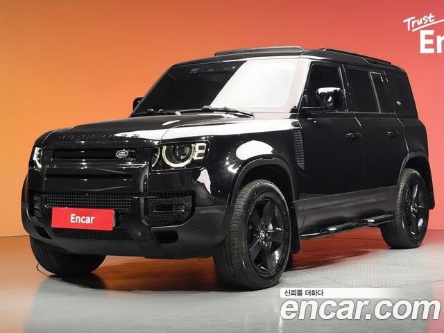 Land Rover Defender 2022