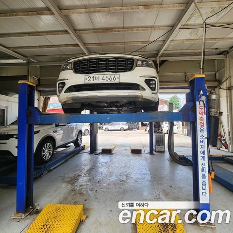 Kia Canival 2018