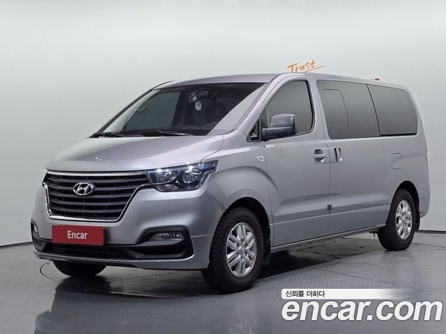 Hyundai Starex 2018