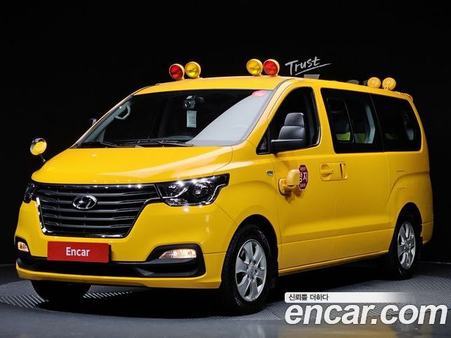 Hyundai Starex 2019