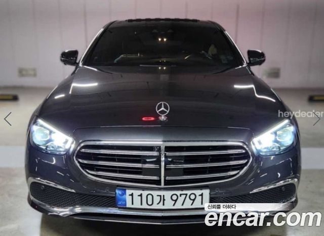 Mercedes-Benz E-Class 2023