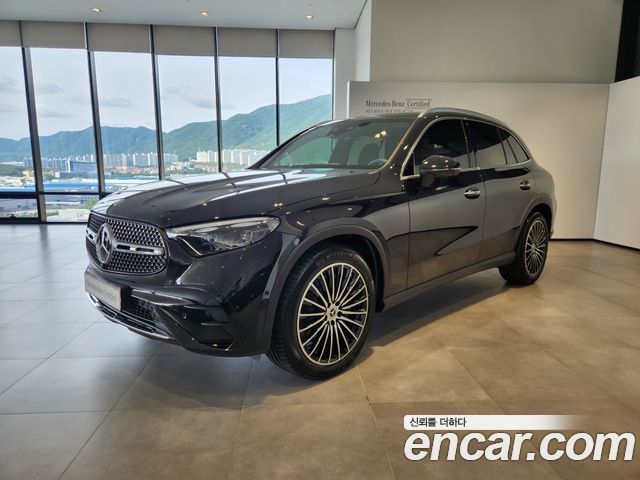 Mercedes-Benz GLC-Class 2026