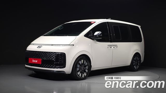 Hyundai Staria 2022