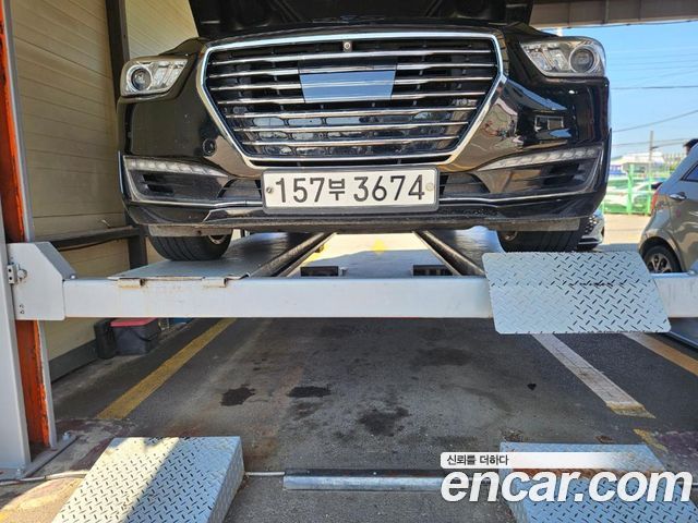 Genesis EQ900 2016