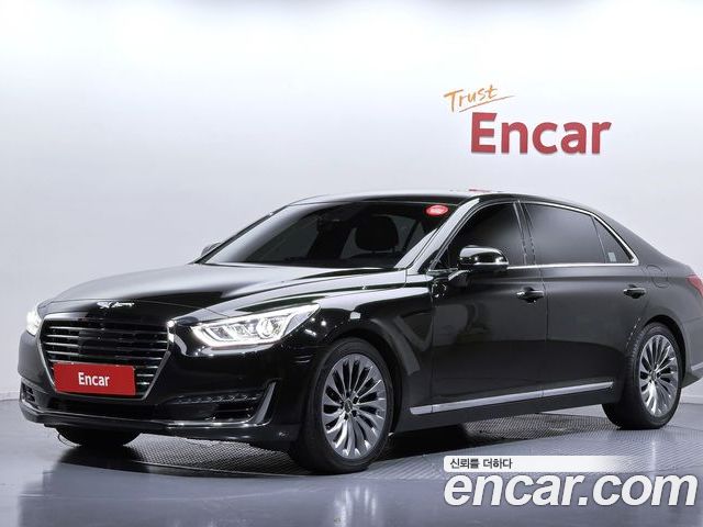Genesis EQ900 2018