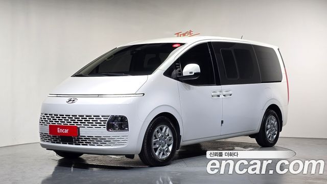 Hyundai Staria 2022