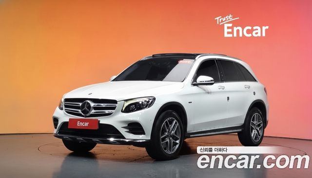 Mercedes-Benz GLC-Class 2018