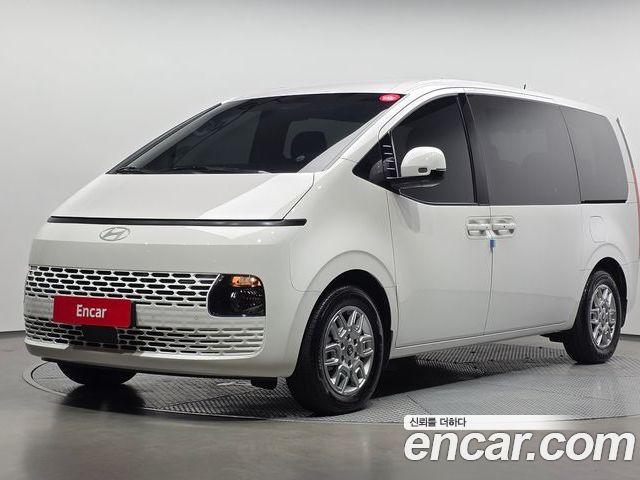 Hyundai Staria 2025