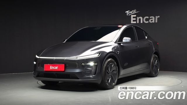 Tesla Model Y 2026