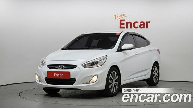 Hyundai Accent 2013